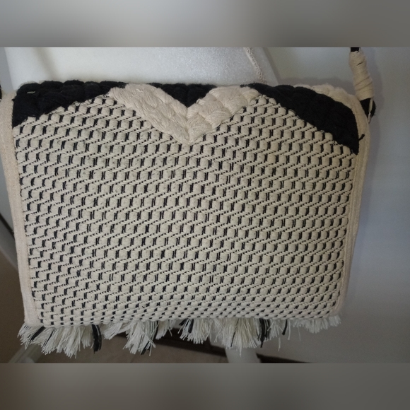 America & Beyond Bag - Picture 4 of 10